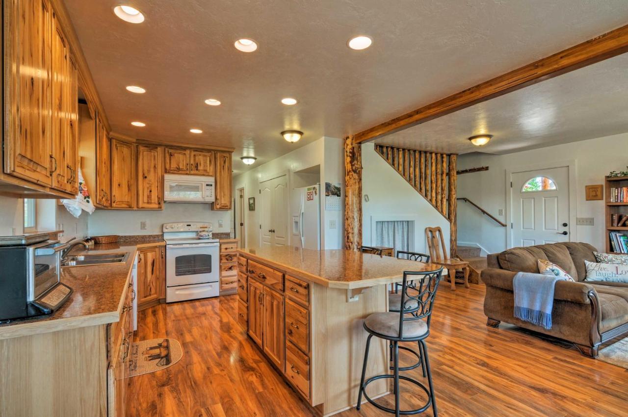 Cozy Henrieville Cabin 18 Mi To Bryce Canyon Np! Esterno foto
