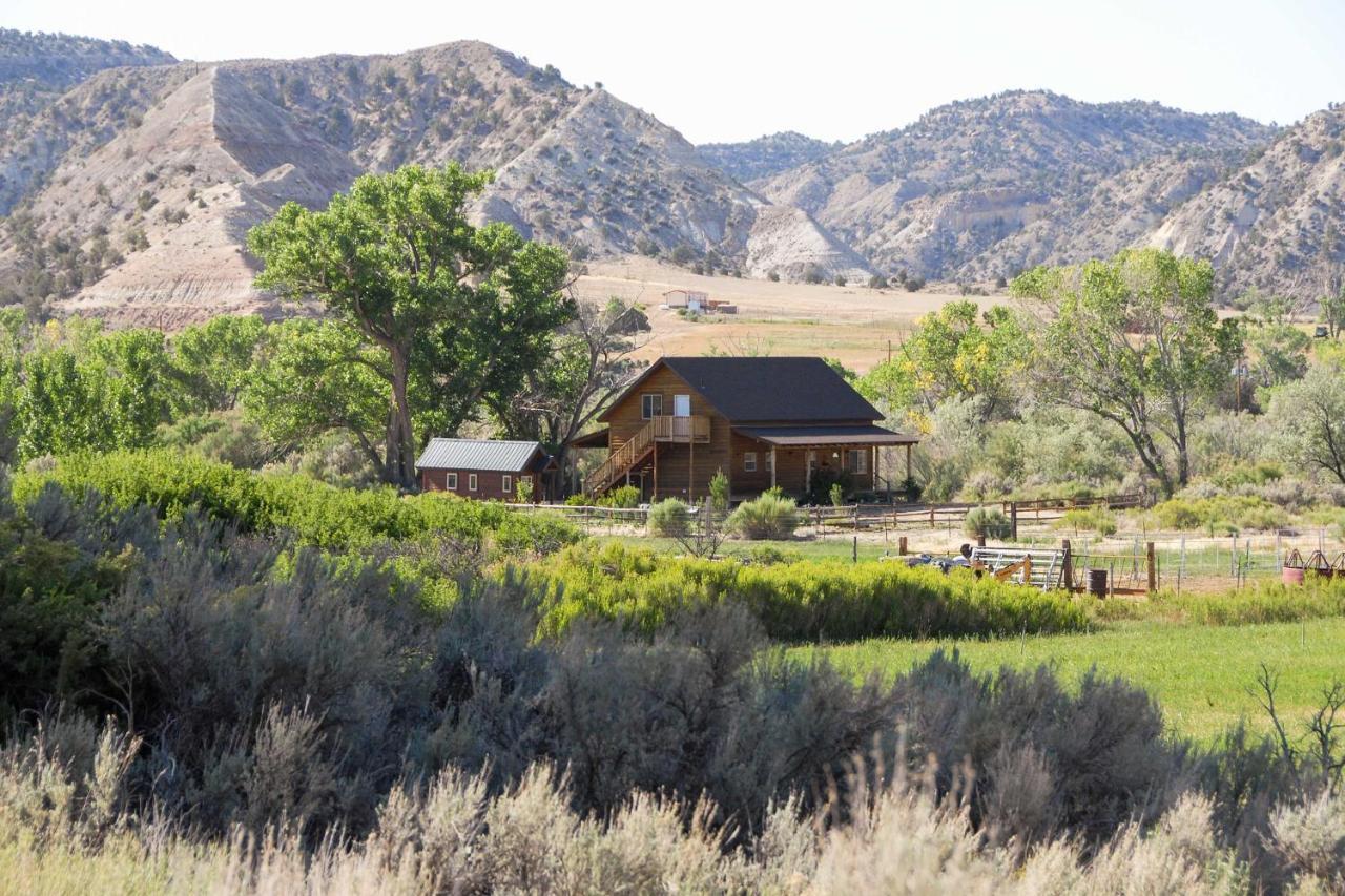 Cozy Henrieville Cabin 18 Mi To Bryce Canyon Np! Esterno foto